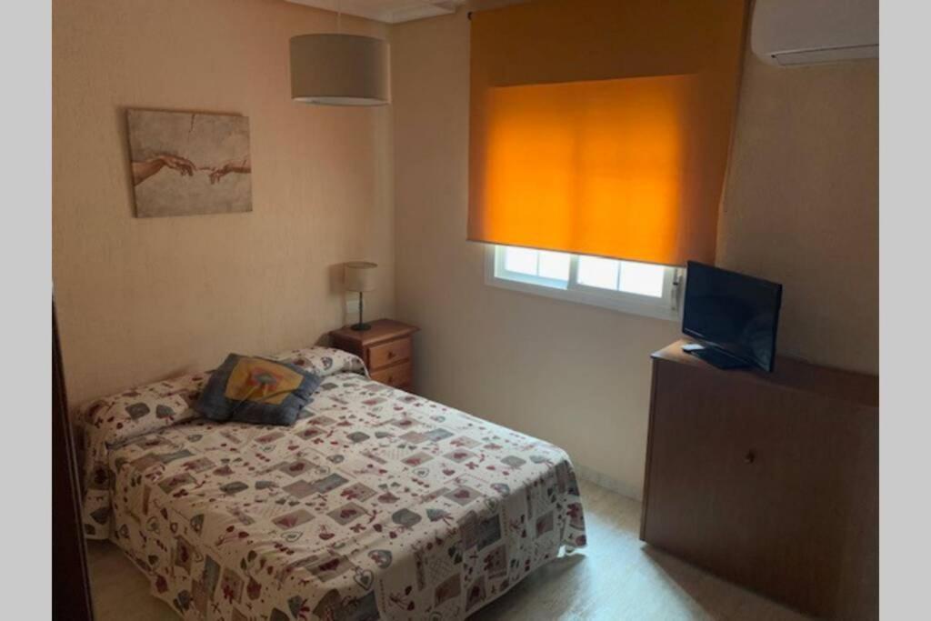 Apartamento 3 Dormitorios En La Playa De Almeria. ロケタス・デ・マル エクステリア 写真
